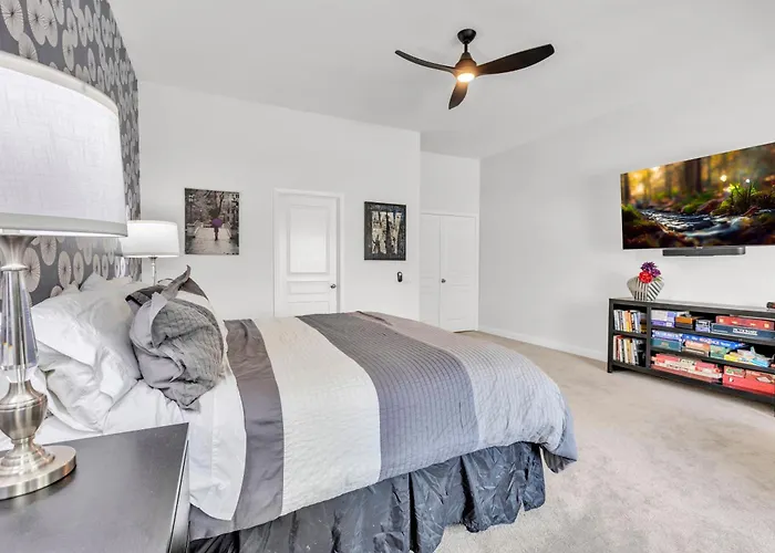 Holiday home Modern, Upgraded, Resort-style Chandler