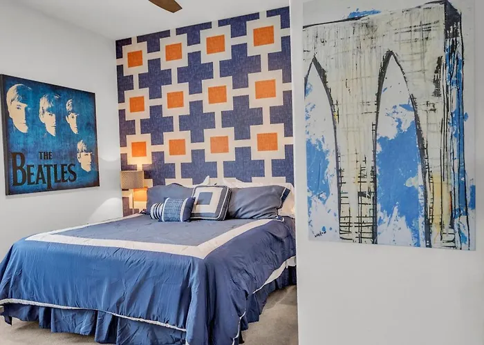Modern, Upgraded, Resort-style Chandler