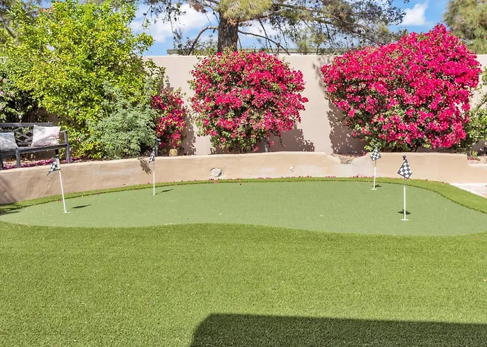 Modern, Upgraded, Resort-style * Chandler