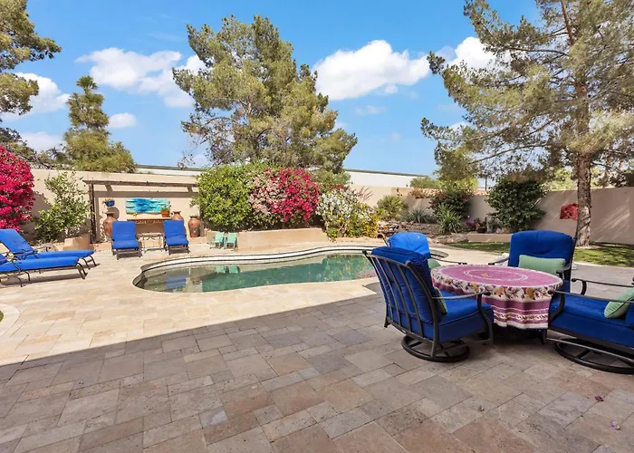 Modern, Upgraded, Resort-style Holiday home